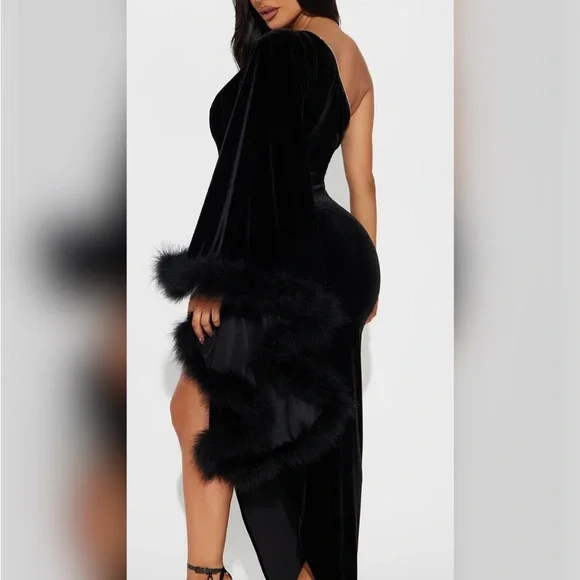Fashion Nova Black One-Shoulder Dress with Fur Trim - Picture 2 of 2